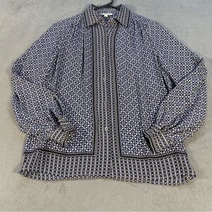 Max Studio Women’s Blue Geometric print Button Up Long Sleeves Shirt, size XS